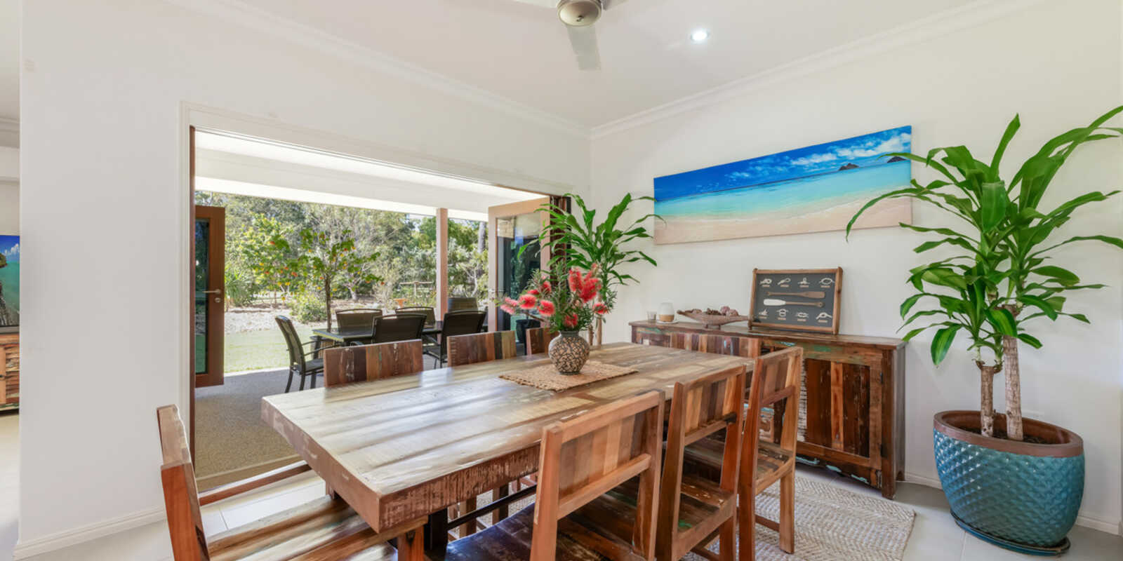 42 Kingfisher Crescent Moore Park Beach 42 Kingfisher Crescent Moore Park Beach