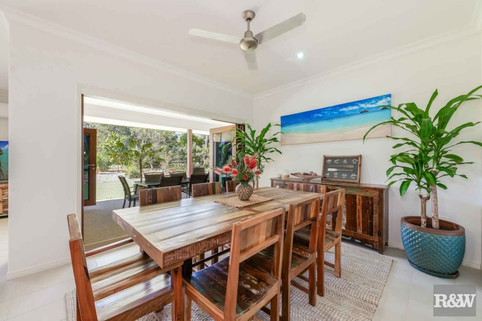 42 Kingfisher Crescent Moore Park Beach 42 Kingfisher Crescent Moore Park Beach