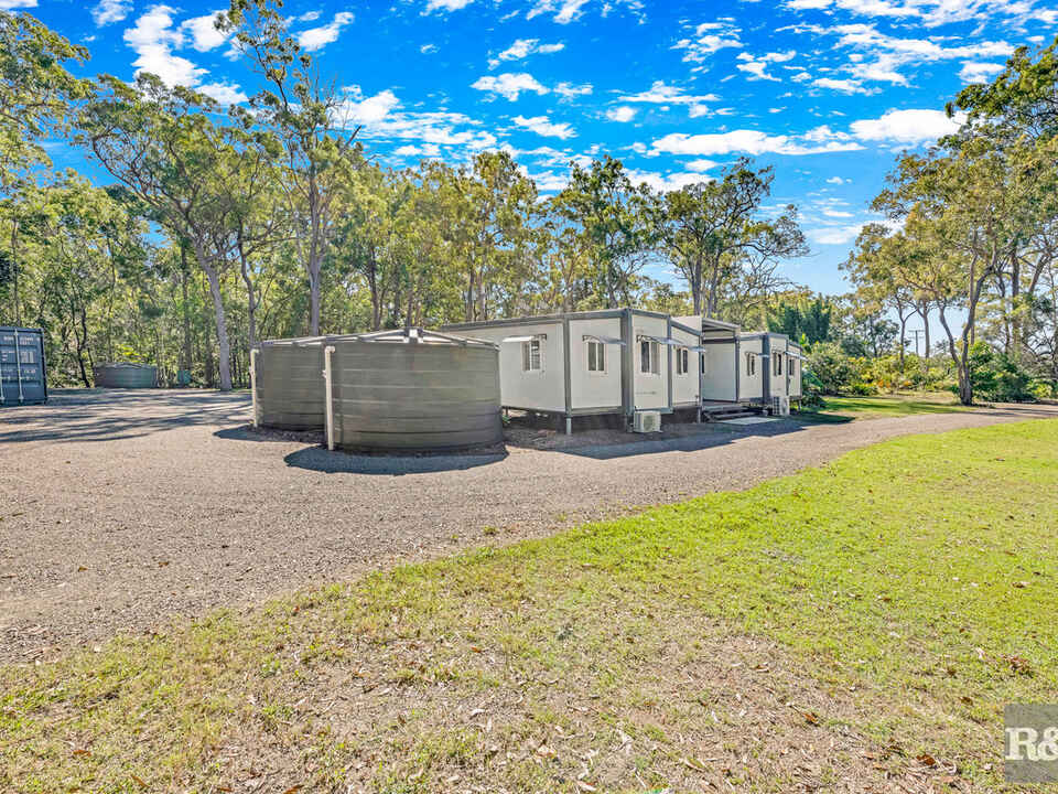 22 Hannah Court Moore Park Beach