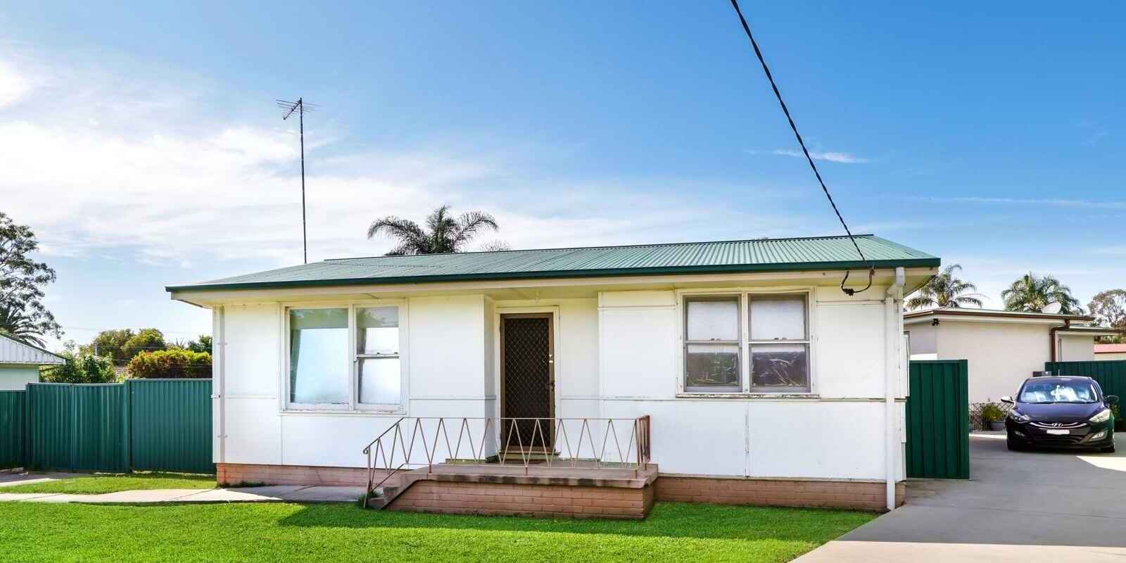 30 & 30A Debrincat Avenue North St Marys