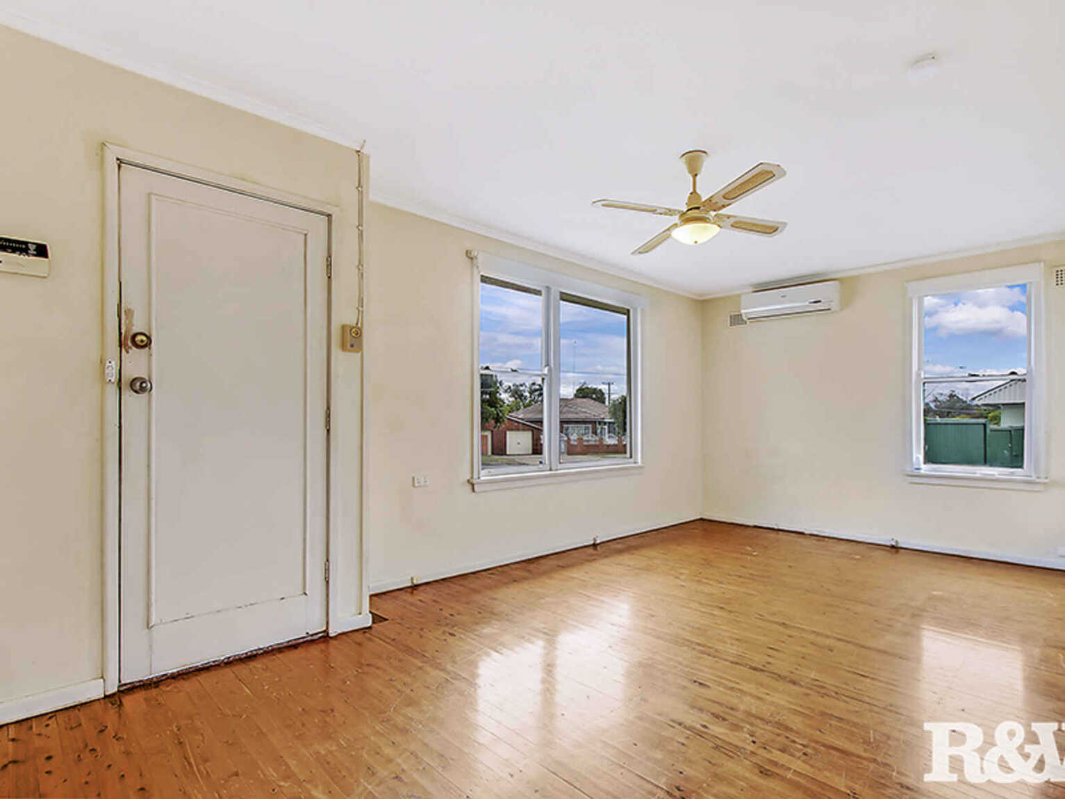 30 & 30A Debrincat Avenue North St Marys