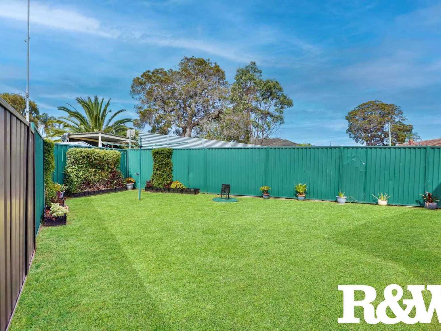 30 & 30A Debrincat Avenue North St Marys