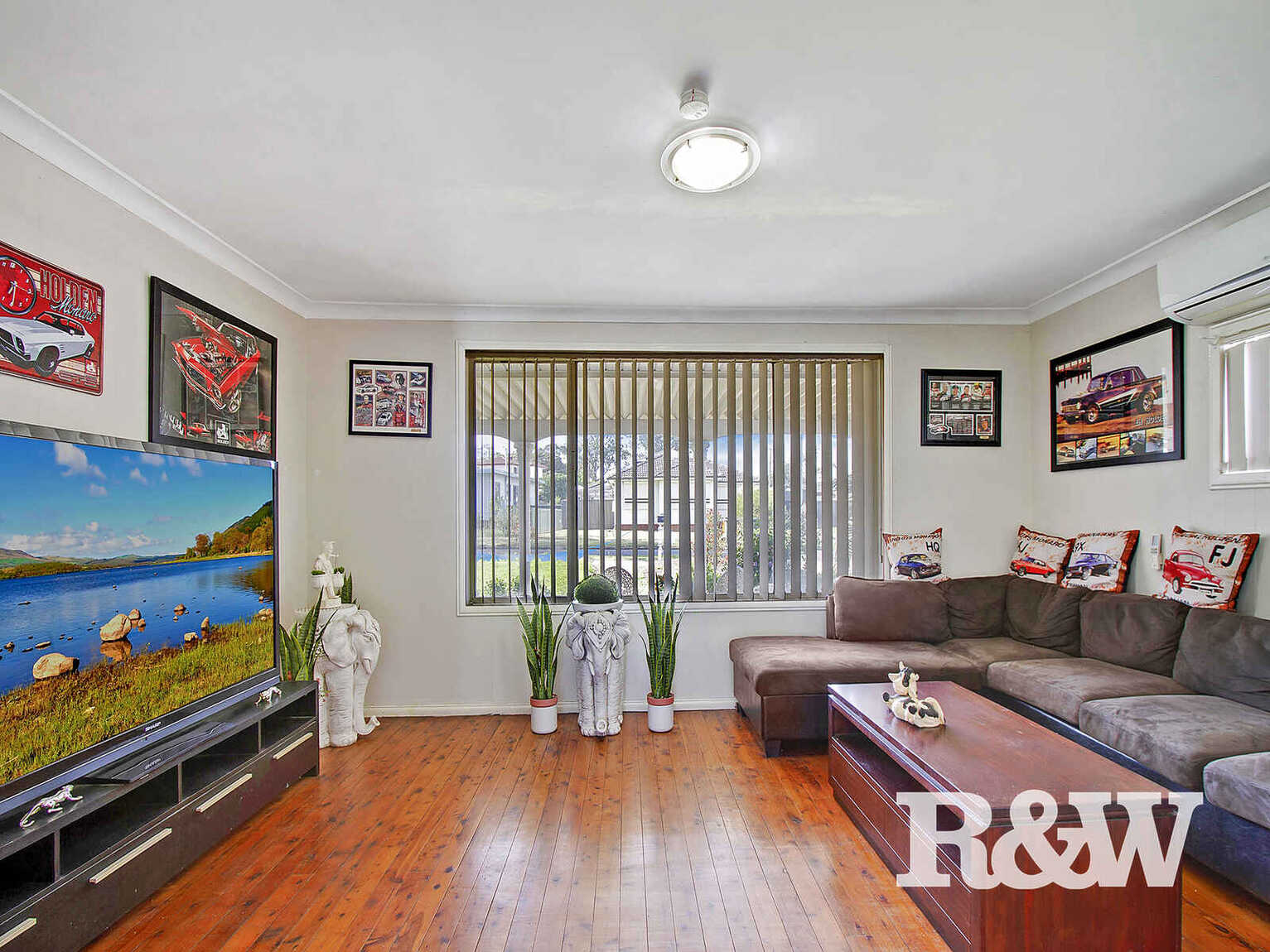 18 Salamaua Road Whalan 18 Salamaua Road Whalan