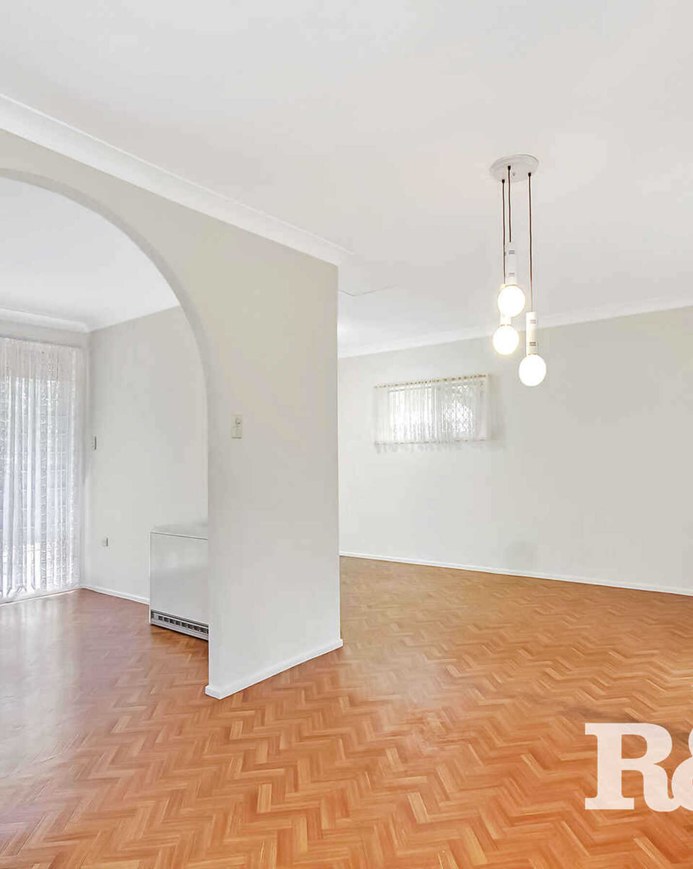 7 Royal Place St Clair, Clair - Thumbnail 4
