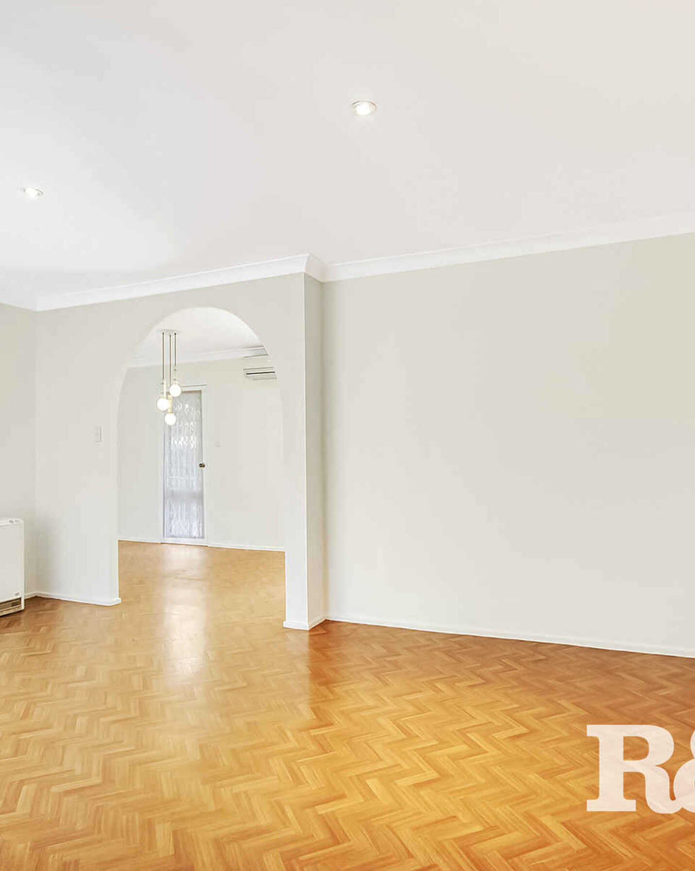 7 Royal Place St Clair, Clair - Thumbnail 5