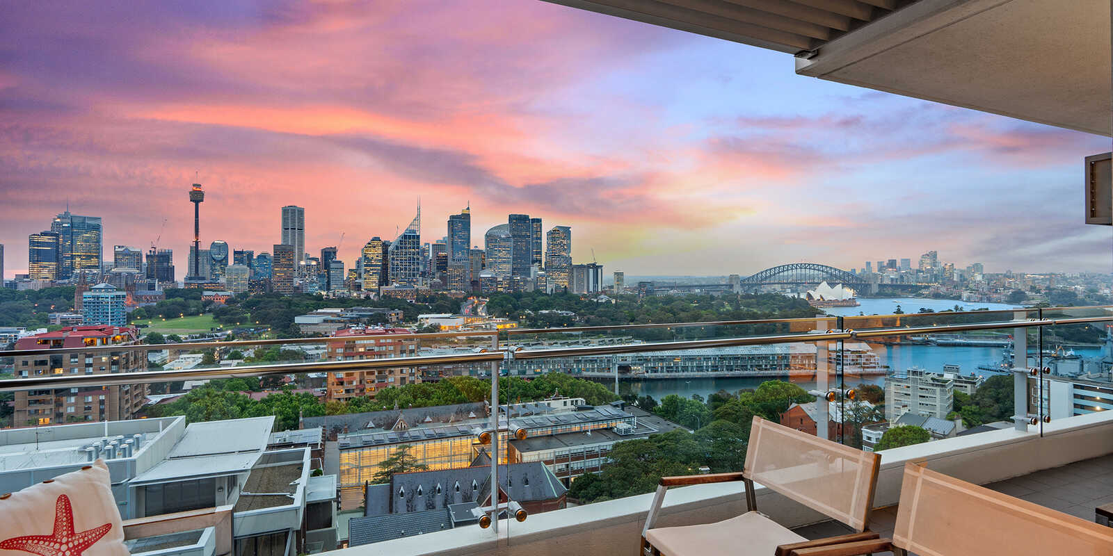 1303/81 Macleay Street Potts Point 1303/81 Macleay Street Potts Point