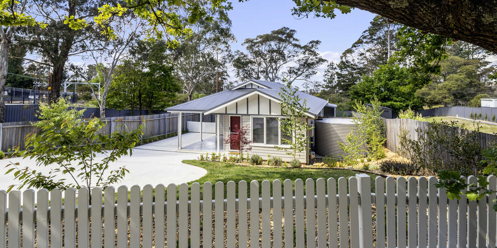 6 Harley Avenue Mount Victoria 6 Harley Avenue Mount Victoria