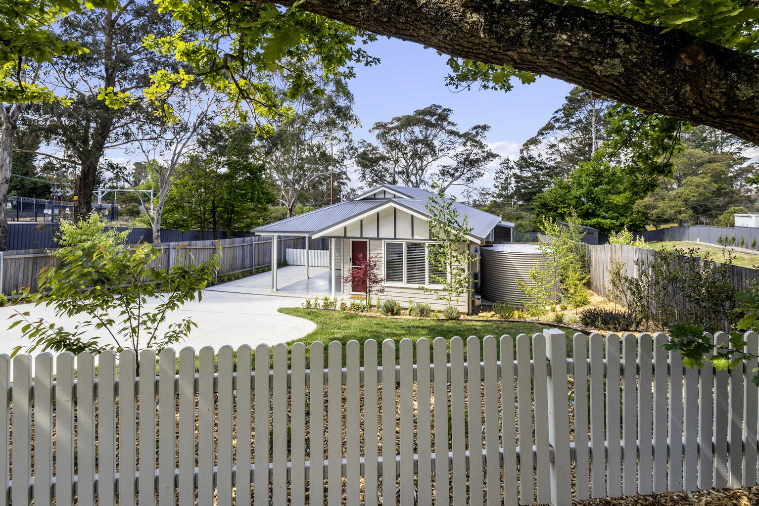 6 Harley Avenue Mount Victoria 6 Harley Avenue Mount Victoria