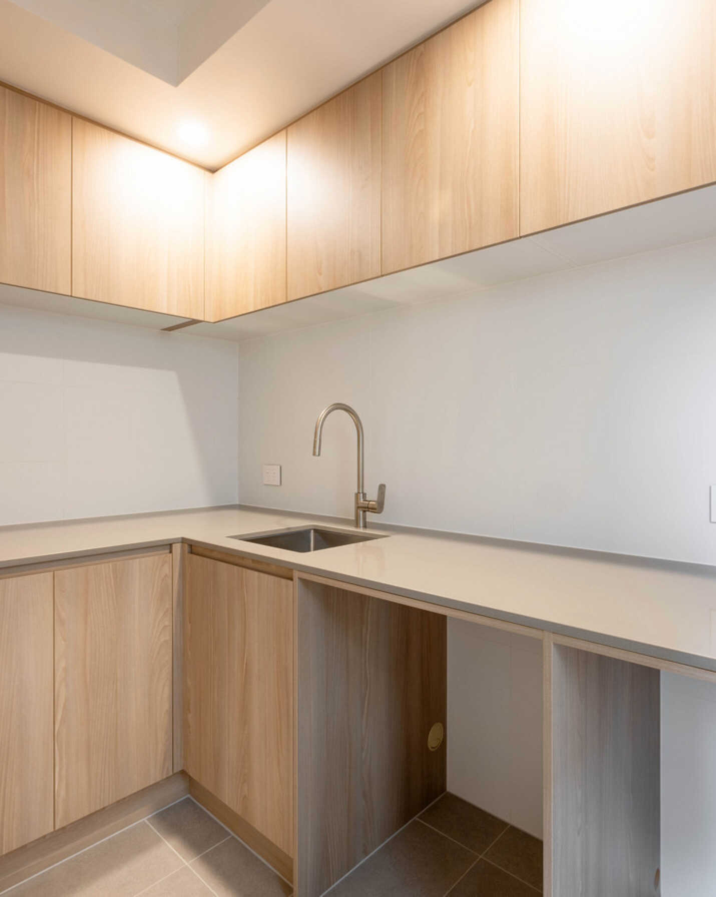 49 Kingston Avenue Gables, Gables - Thumbnail 4