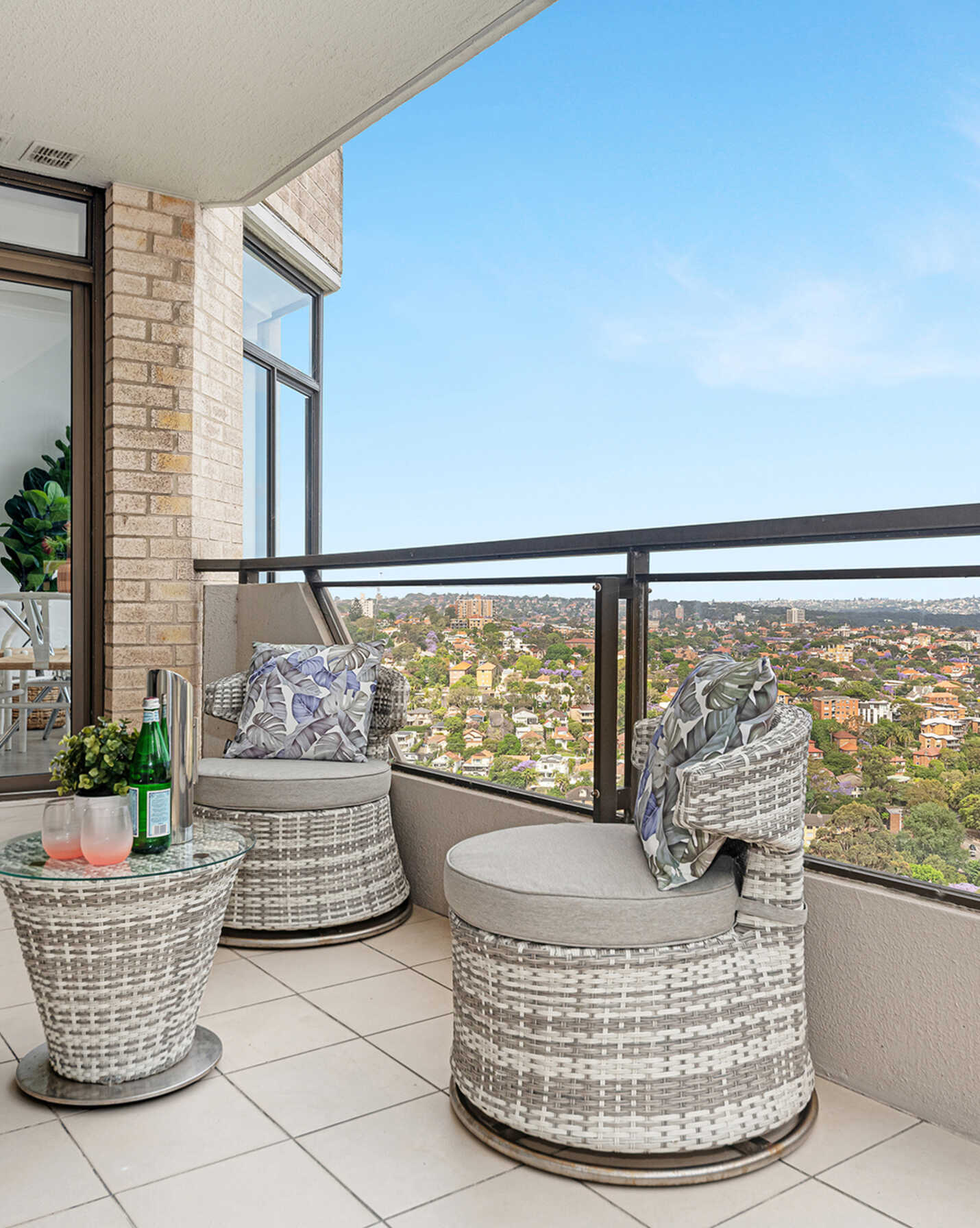 47/171 Walker Street North Sydney, Sydney - Thumbnail 3