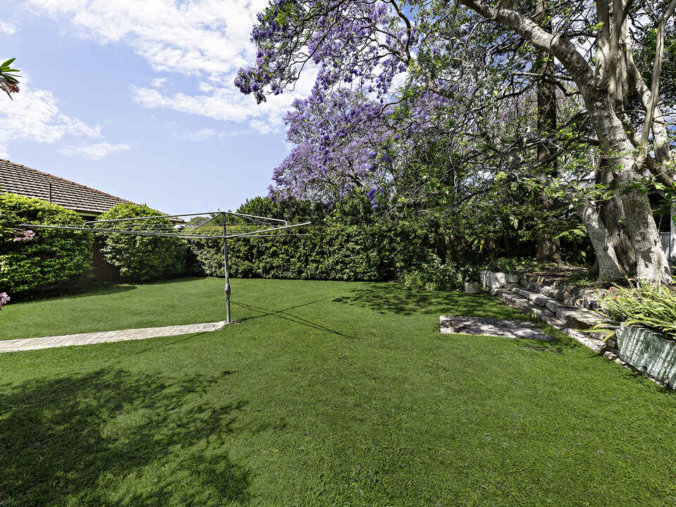 10 Kiola Road Northbridge