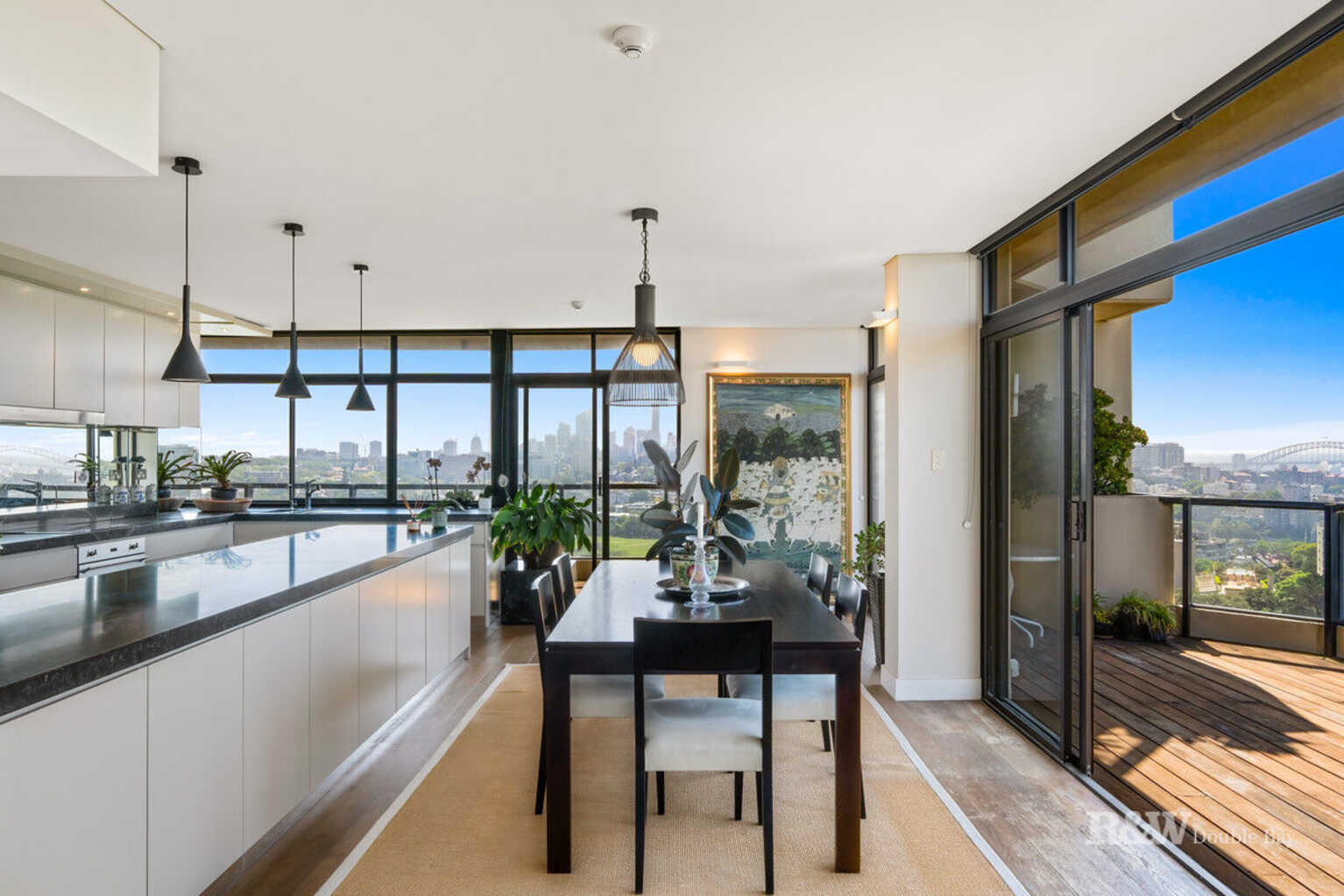 1802/180 Ocean Street Edgecliff