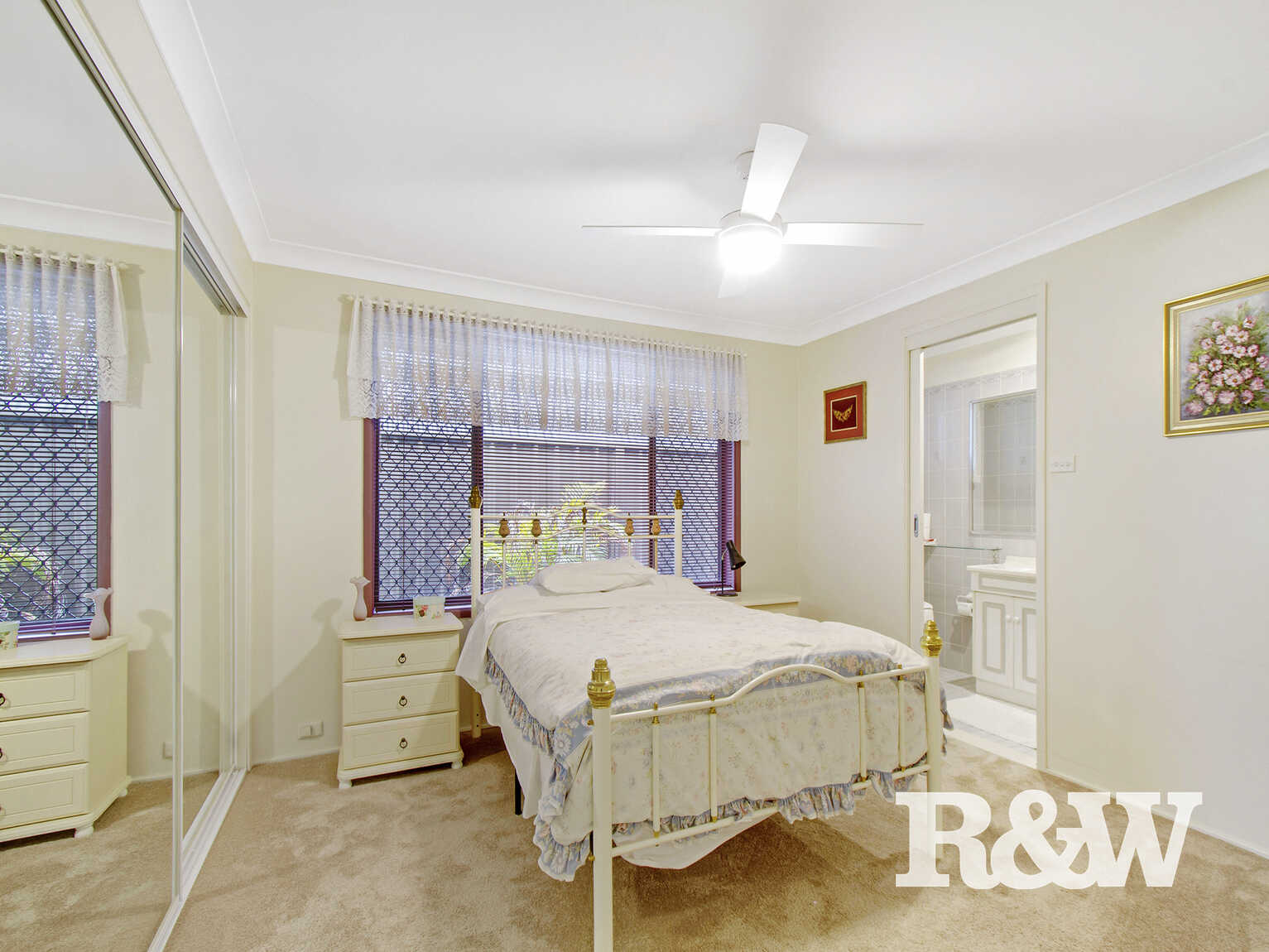 18 Boeing Place St Clair 18 Boeing Place St Clair