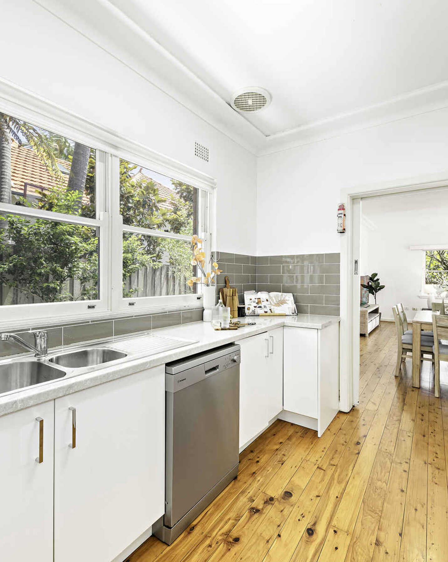 10 Kiola Road Northbridge, Northbridge - Thumbnail 7