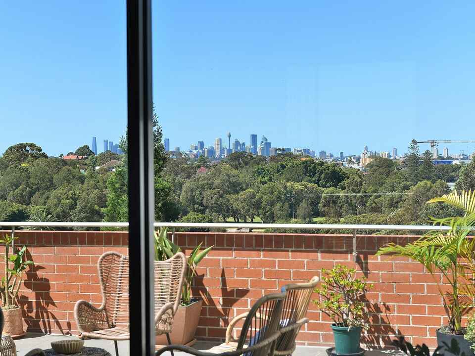 703/4 Brodie Spark Drive Wolli Creek