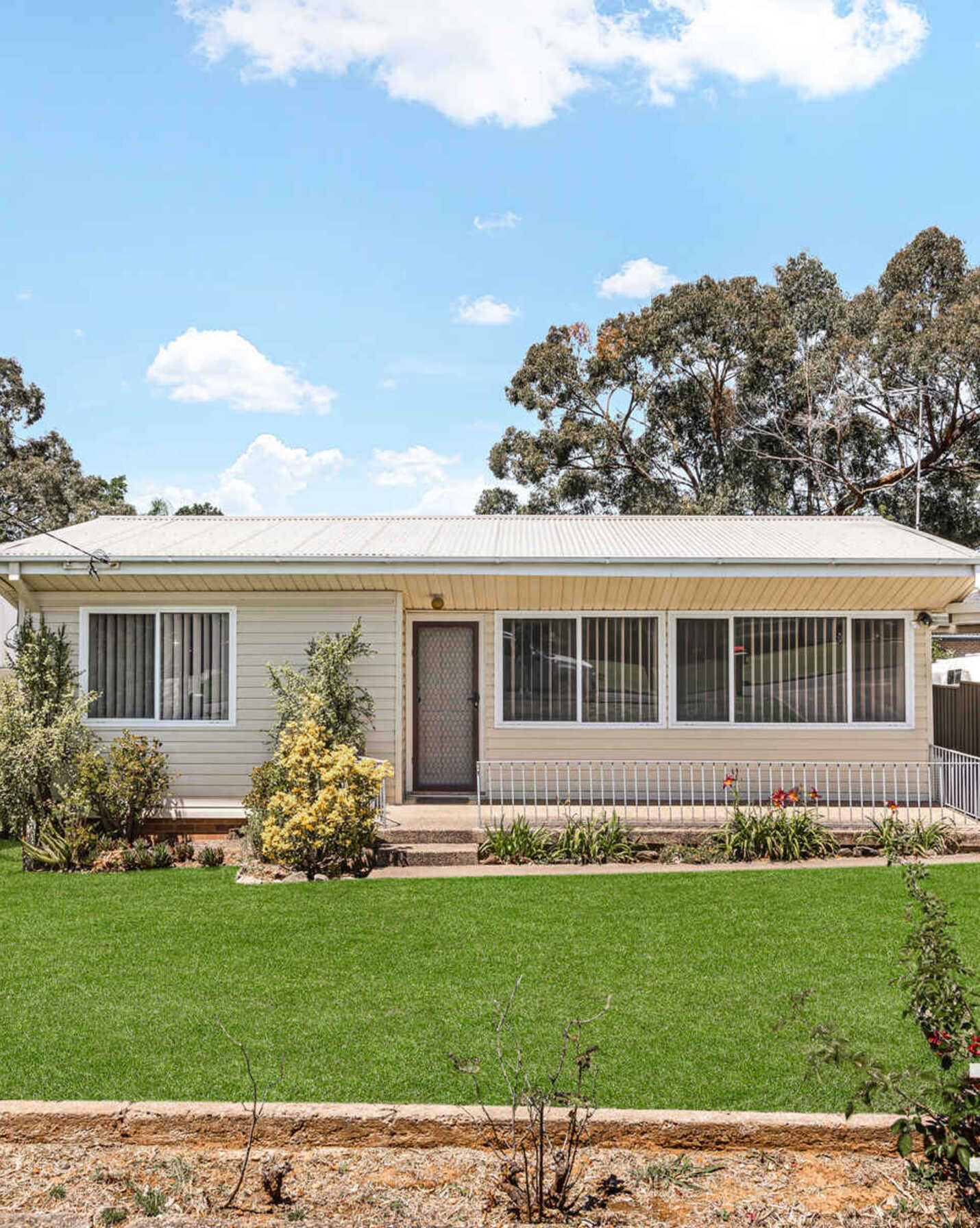 28 Cartwright Crescent Lalor Park, Park - Thumbnail 2