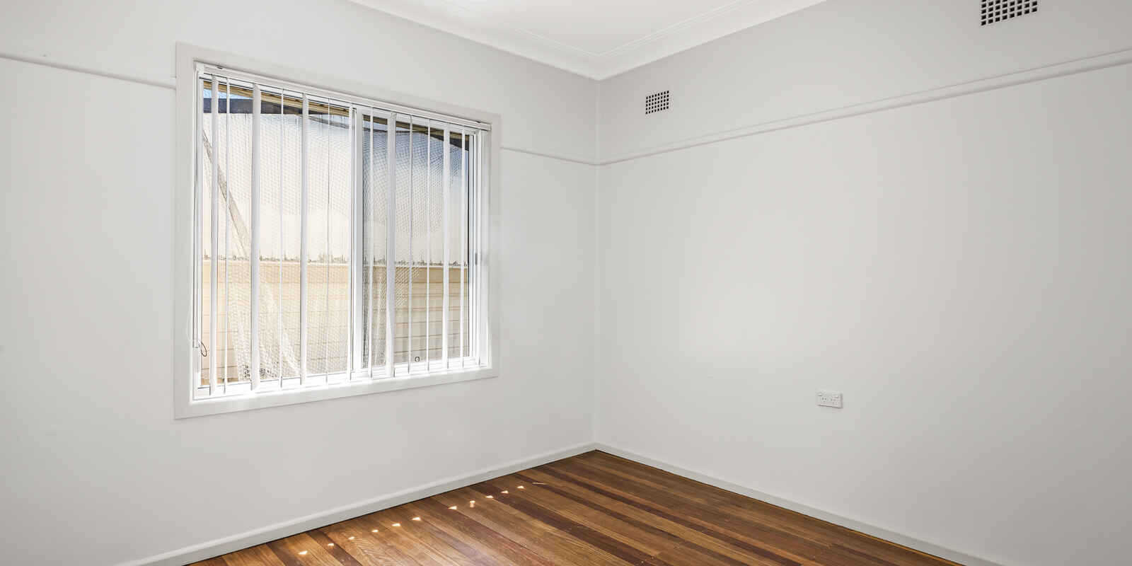 28 Cartwright Crescent Lalor Park 28 Cartwright Crescent Lalor Park