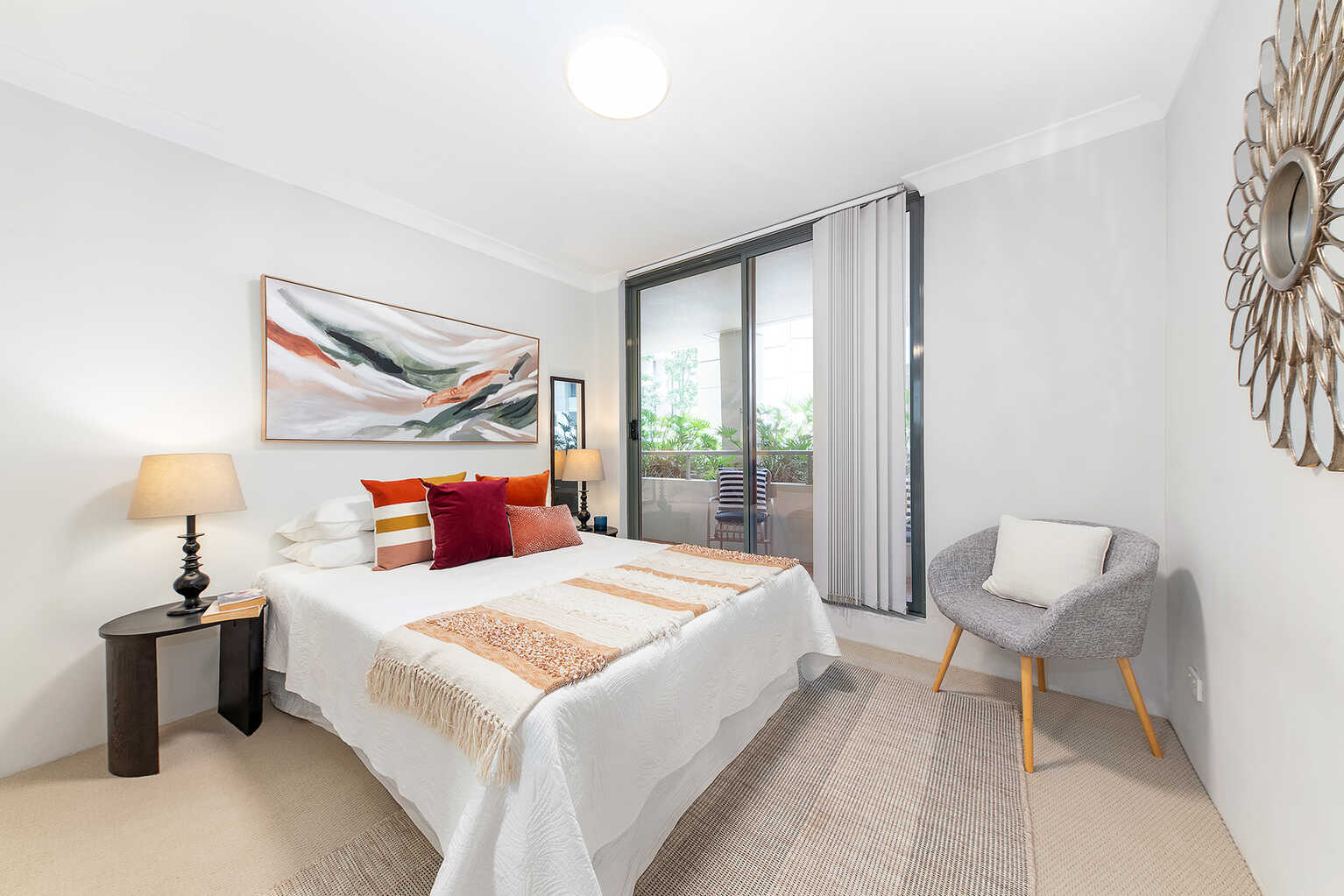 M02/39 McLaren Street North Sydney
