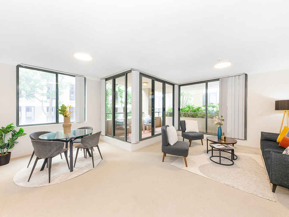 M02/39 McLaren Street North Sydney