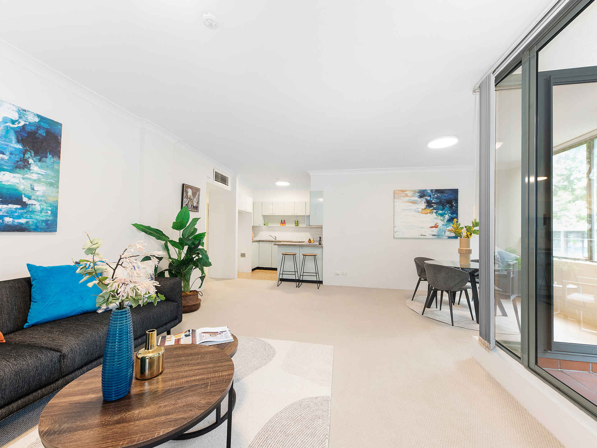 M02/39 McLaren Street North Sydney