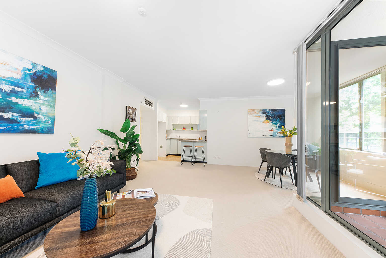 M02/39 McLaren Street North Sydney