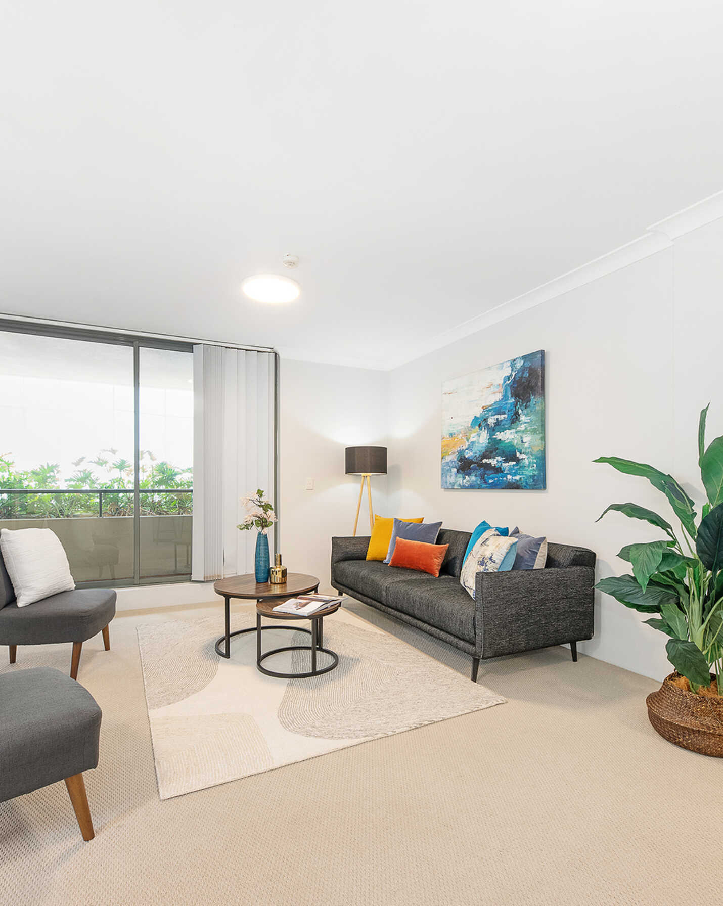 M02/39 McLaren Street North Sydney, Sydney - Thumbnail 4