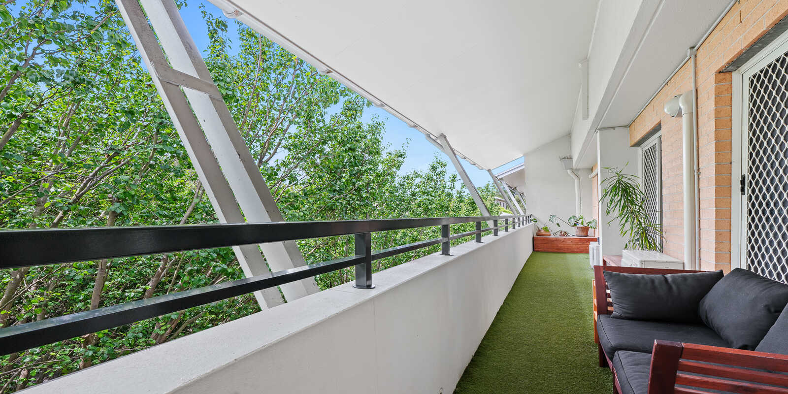 20/20 Close Street Canterbury