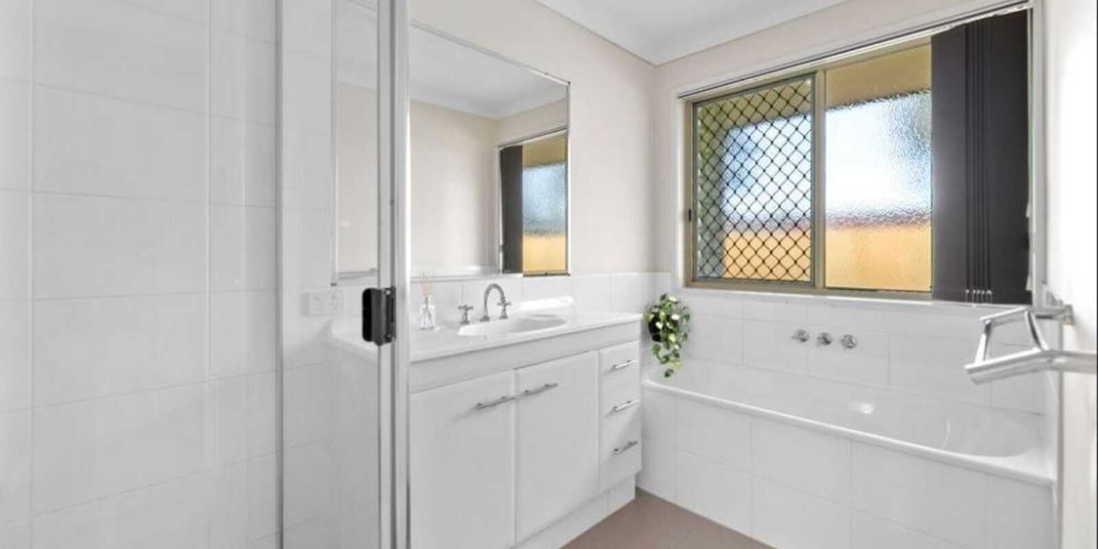 25 Grant Road Morayfield 25 Grant Road Morayfield