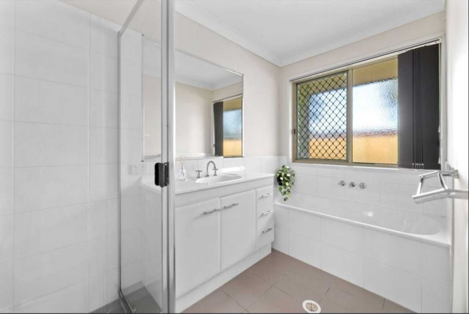 25 Grant Road Morayfield 25 Grant Road Morayfield