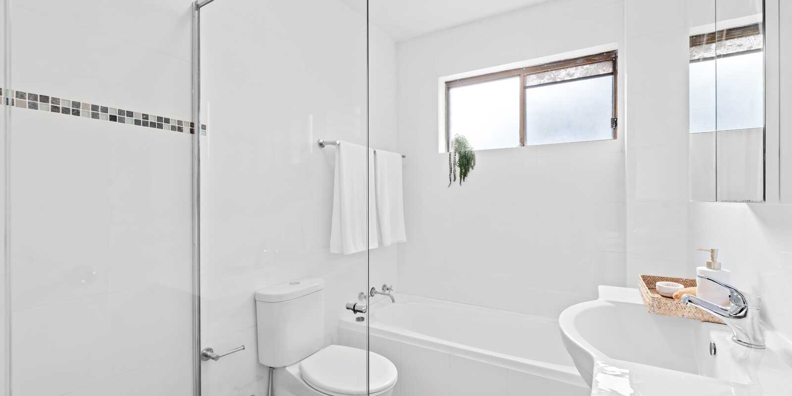 2/84-86 Henry Parry Drive Gosford 2/84-86 Henry Parry Drive Gosford