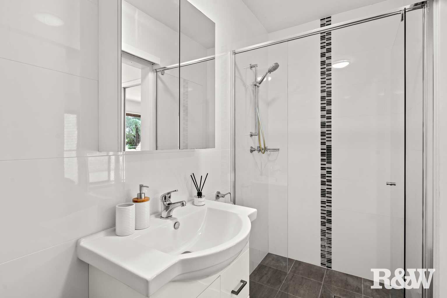 2/84-86 Henry Parry Drive Gosford 2/84-86 Henry Parry Drive Gosford