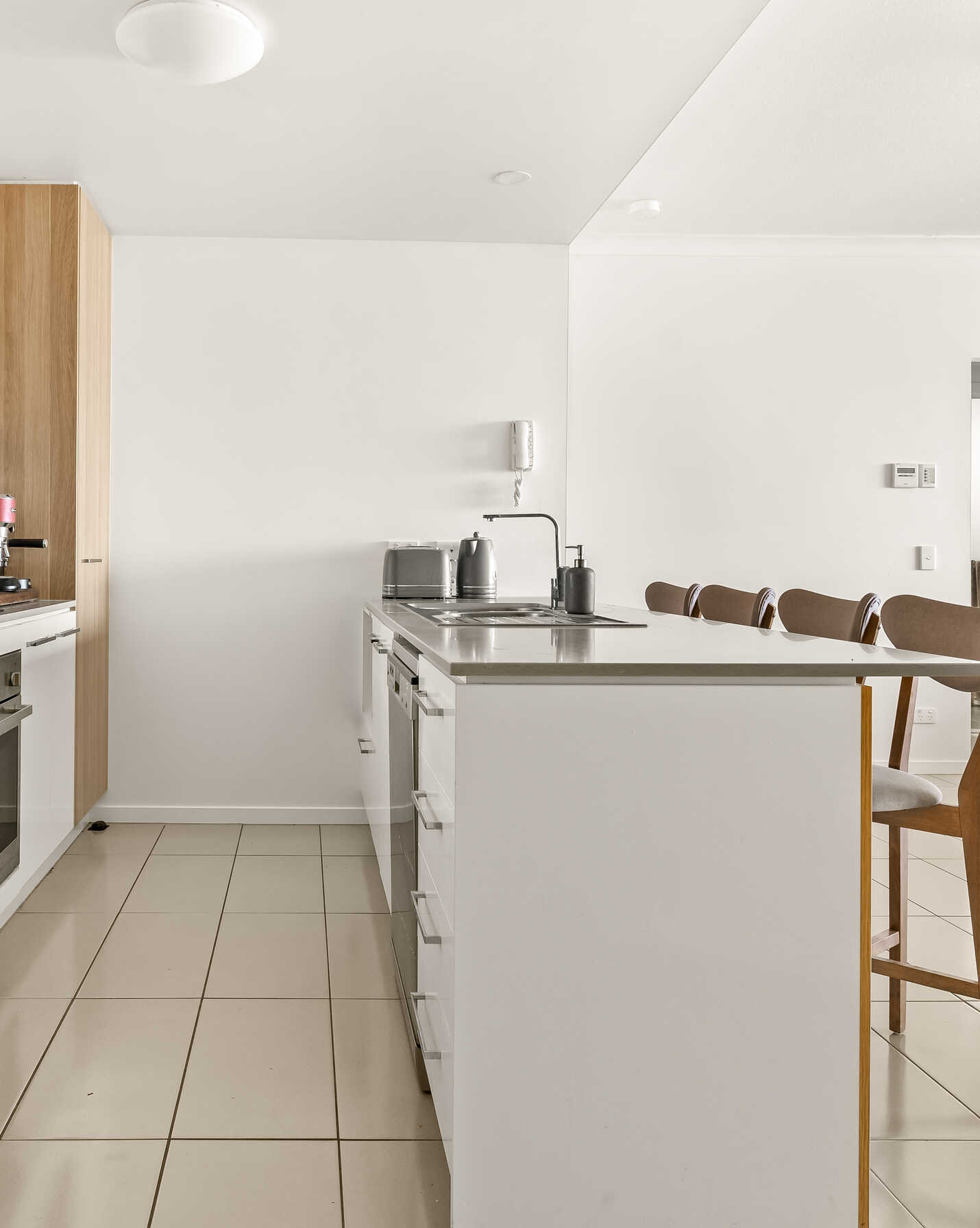 13/21 High Street Lutwyche, Lutwyche - Thumbnail 5