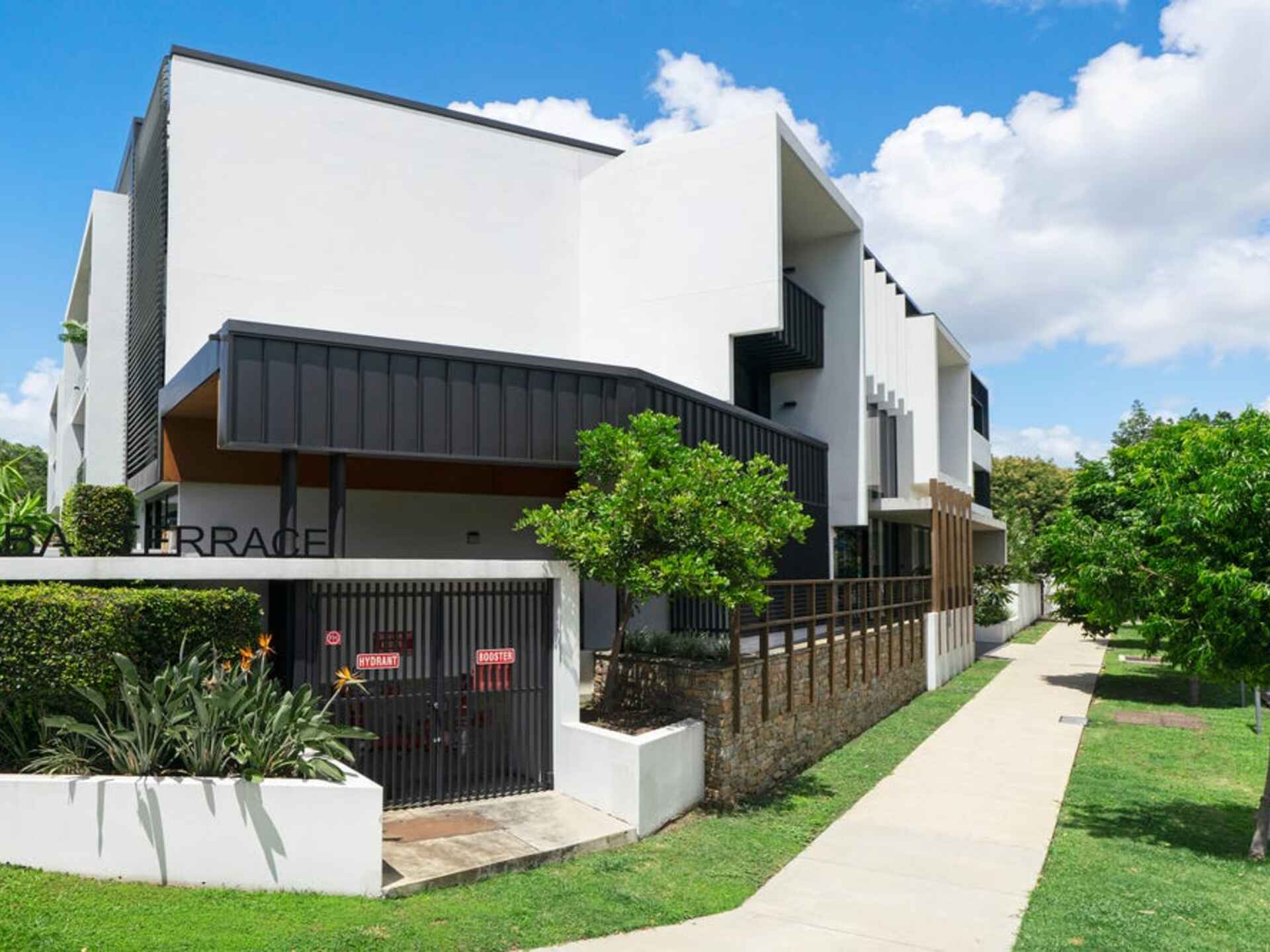 308/9 Lapraik Street Ascot