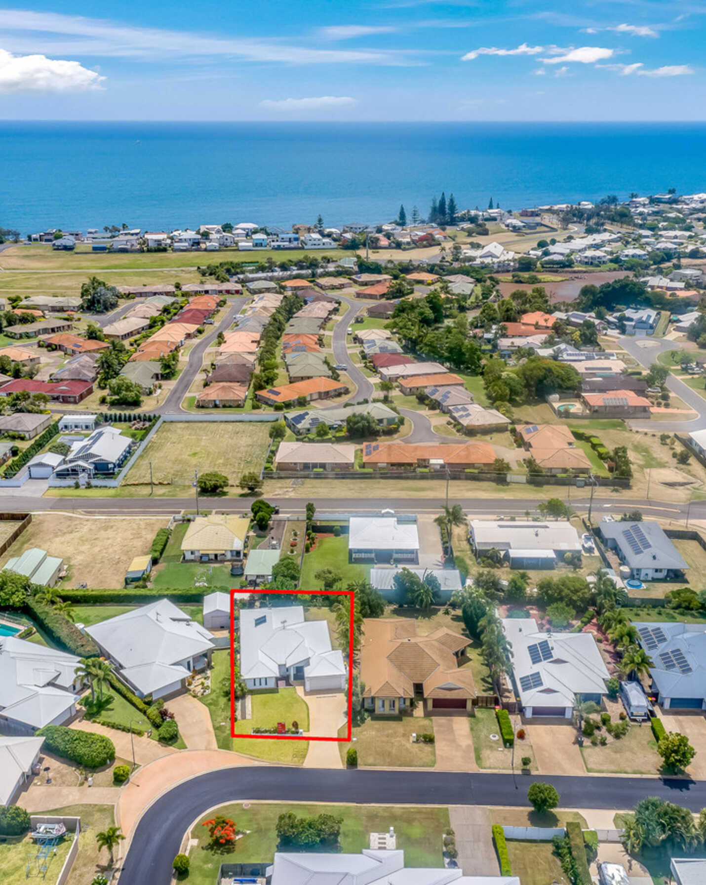 8 Hillcrest Court Bargara, Bargara - Thumbnail 2