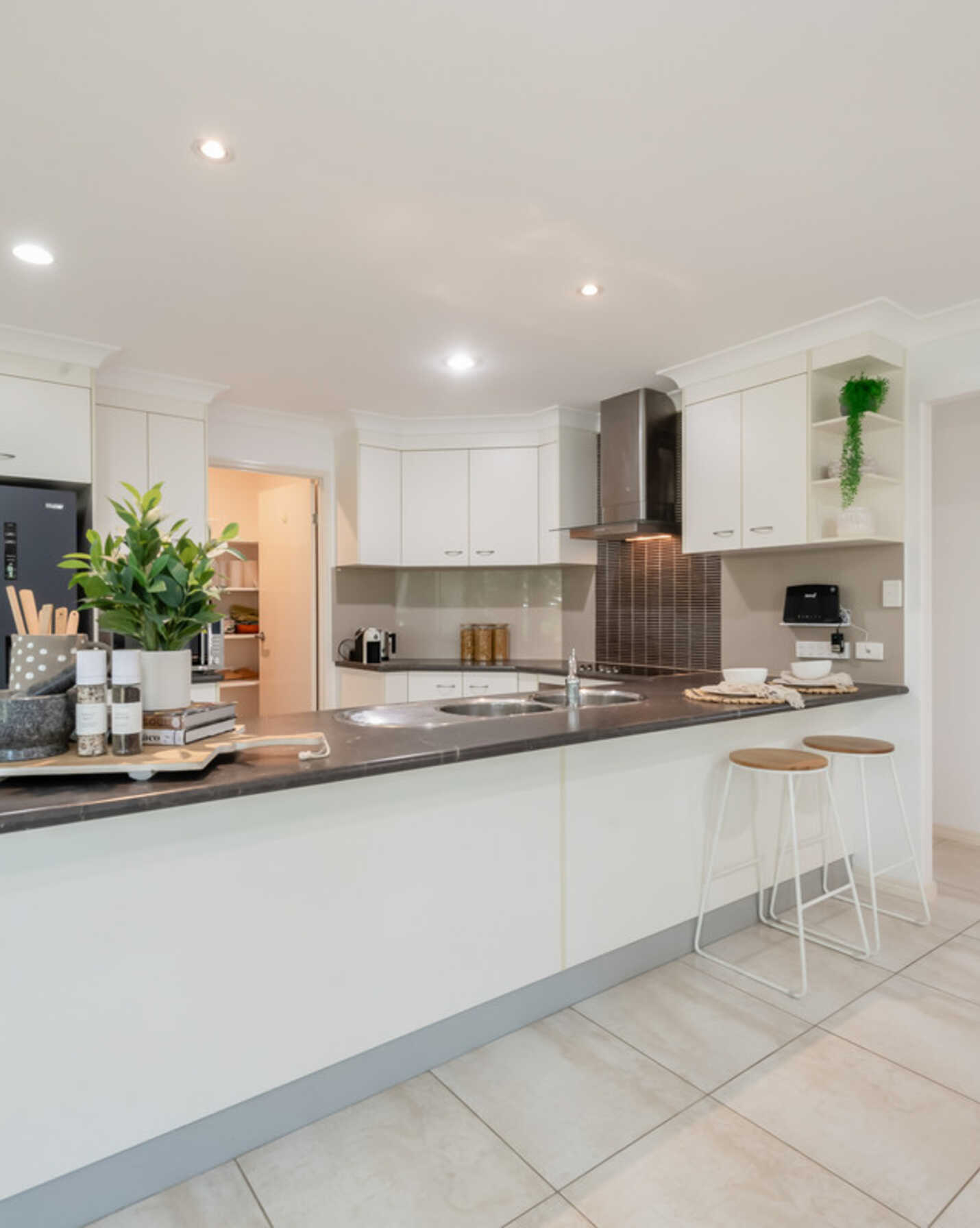 8 Hillcrest Court Bargara, Bargara - Thumbnail 8