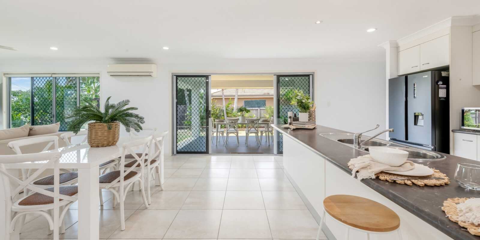 8 Hillcrest Court Bargara 8 Hillcrest Court Bargara