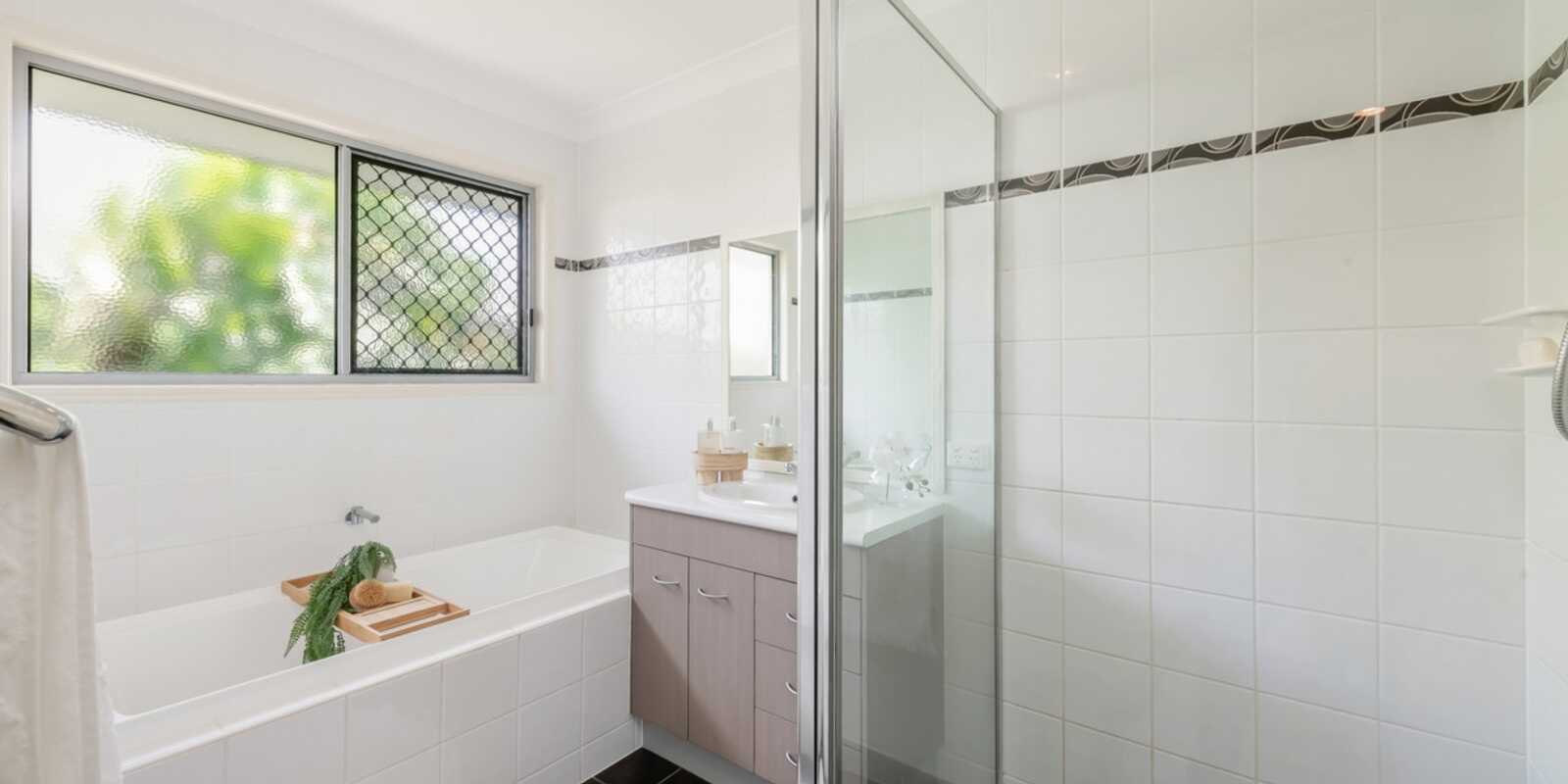8 Hillcrest Court Bargara 8 Hillcrest Court Bargara