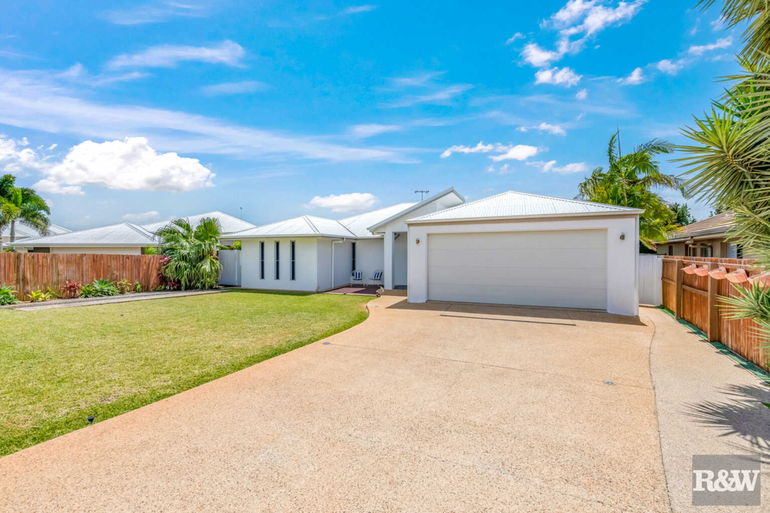 8 Hillcrest Court Bargara 8 Hillcrest Court Bargara