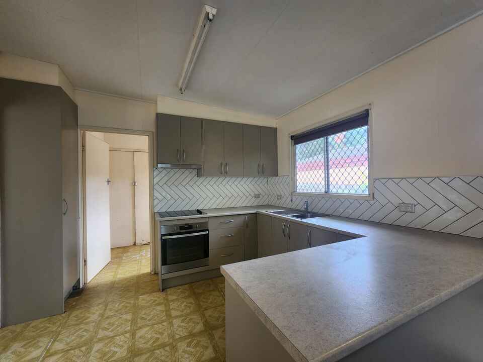 13 Park Street Caboolture