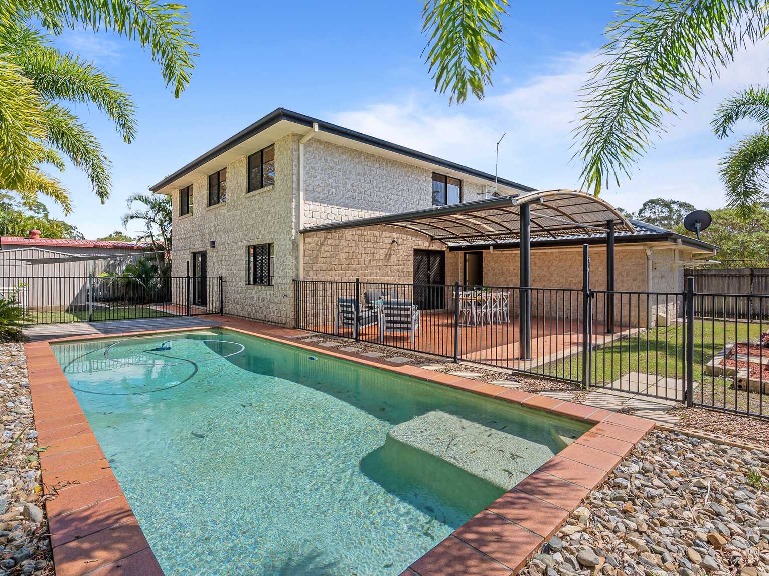 10 Crebra Court Bellmere 10 Crebra Court Bellmere