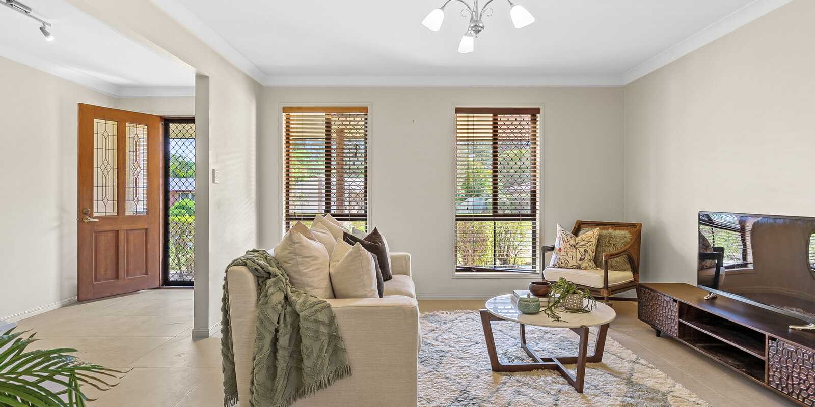 10 Crebra Court Bellmere 10 Crebra Court Bellmere