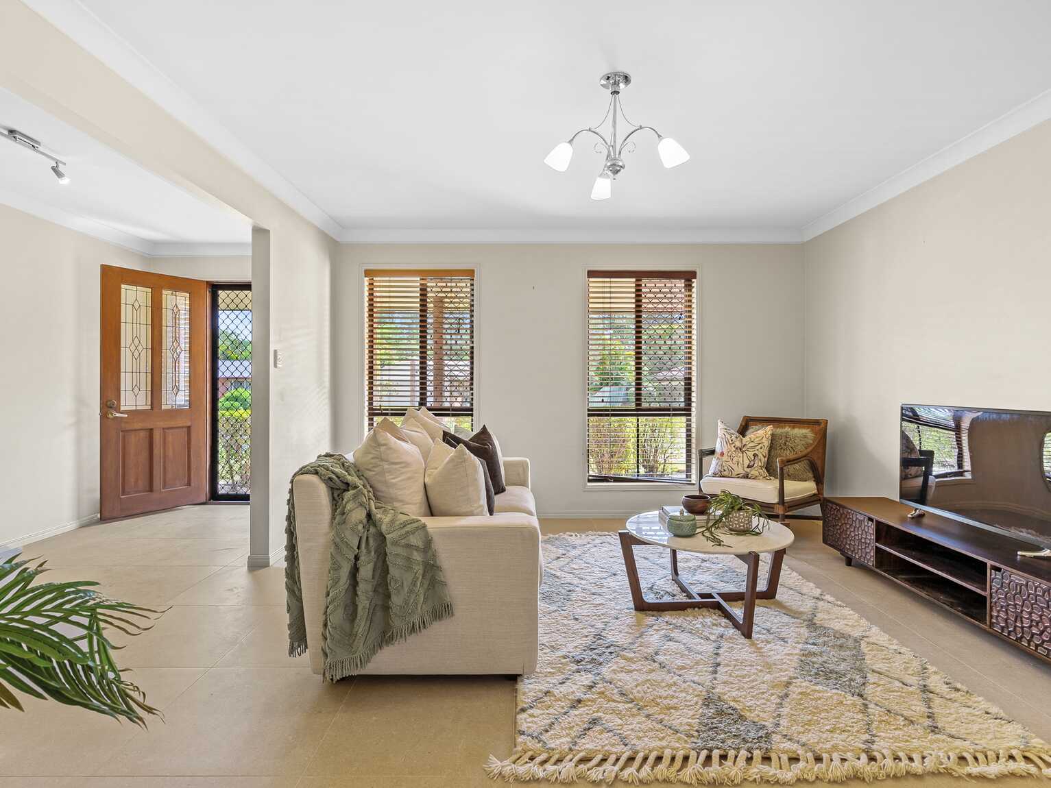 10 Crebra Court Bellmere 10 Crebra Court Bellmere