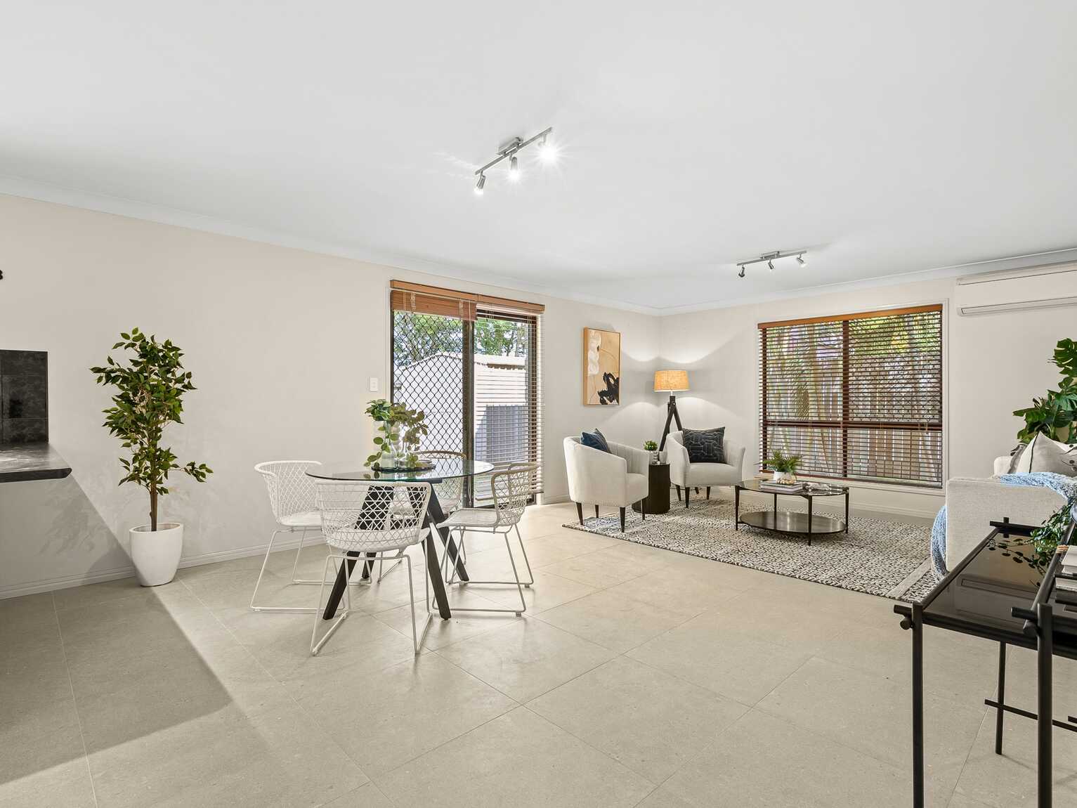 10 Crebra Court Bellmere 10 Crebra Court Bellmere