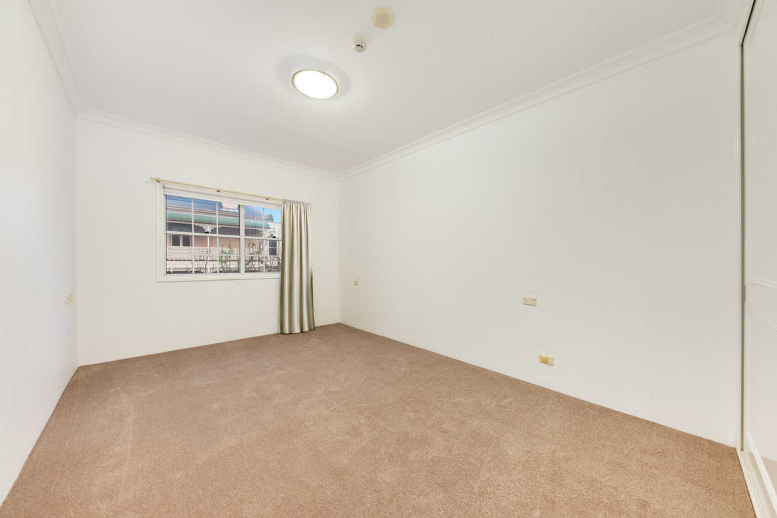 65/244 Mowbray Road Chatswood