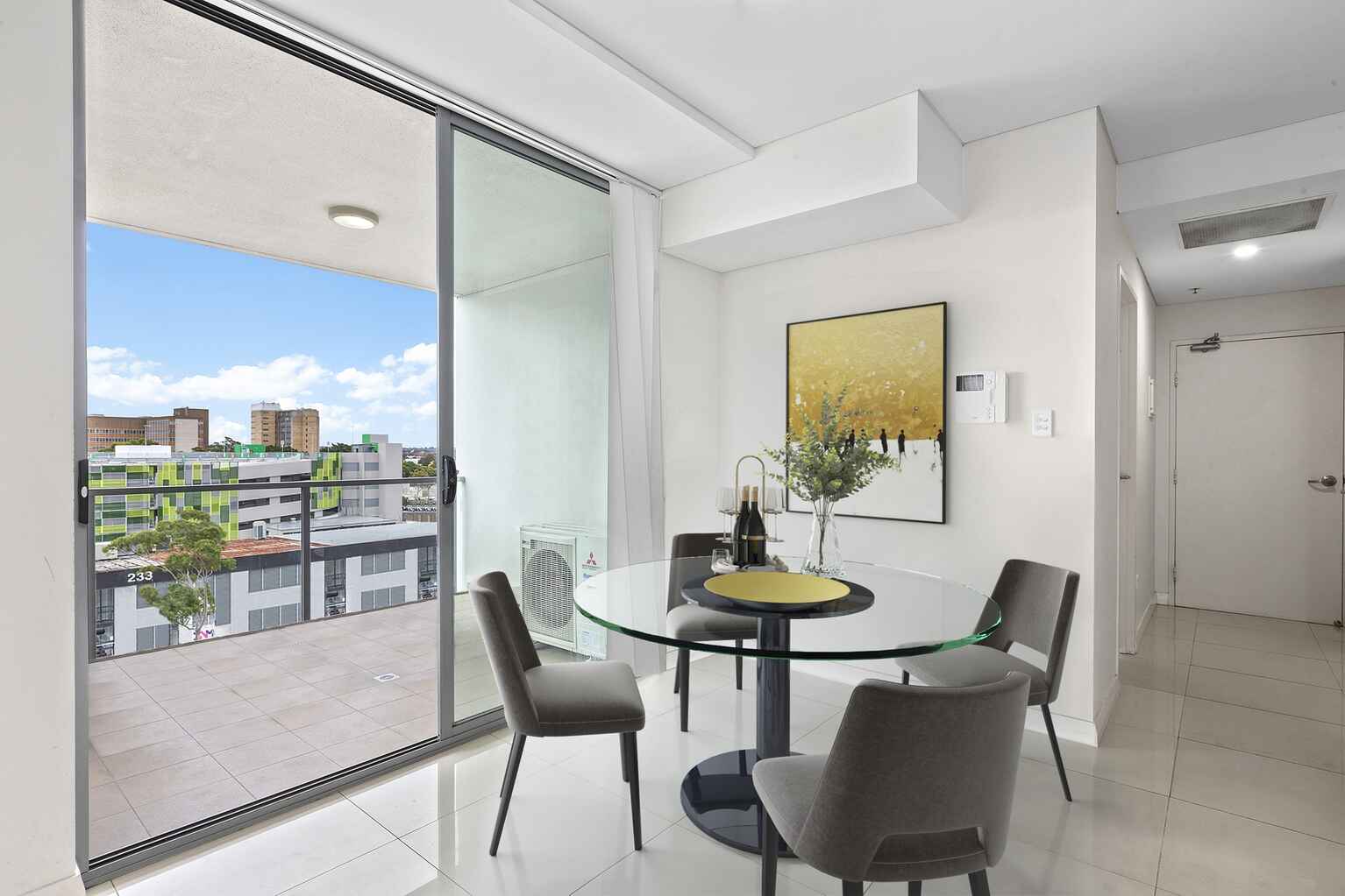 1054/111 High Street Mascot 1054/111 High Street Mascot