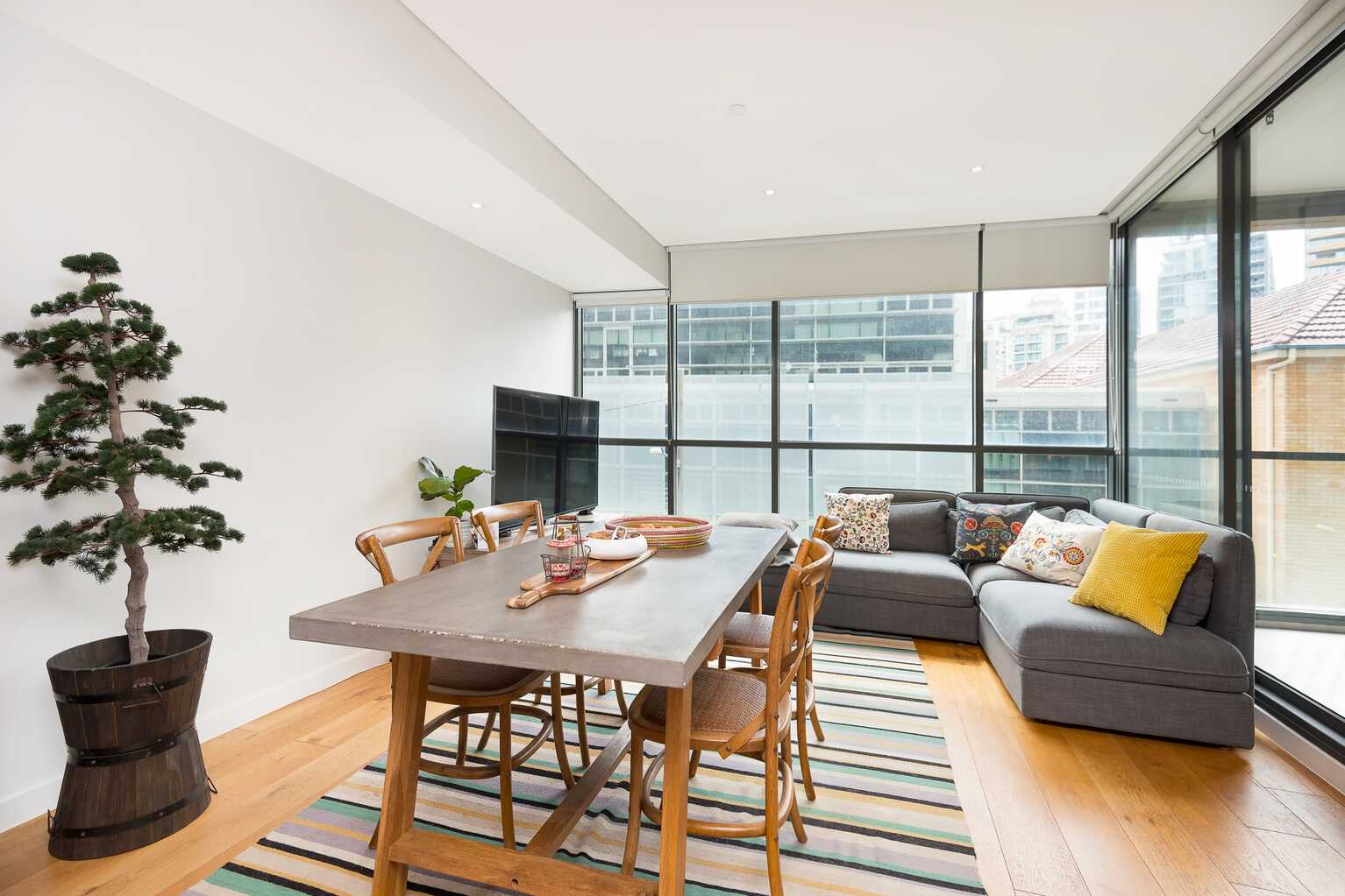 217/225 Pacific Highway North Sydney