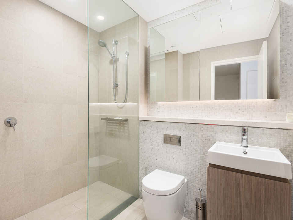 217/225 Pacific Highway North Sydney
