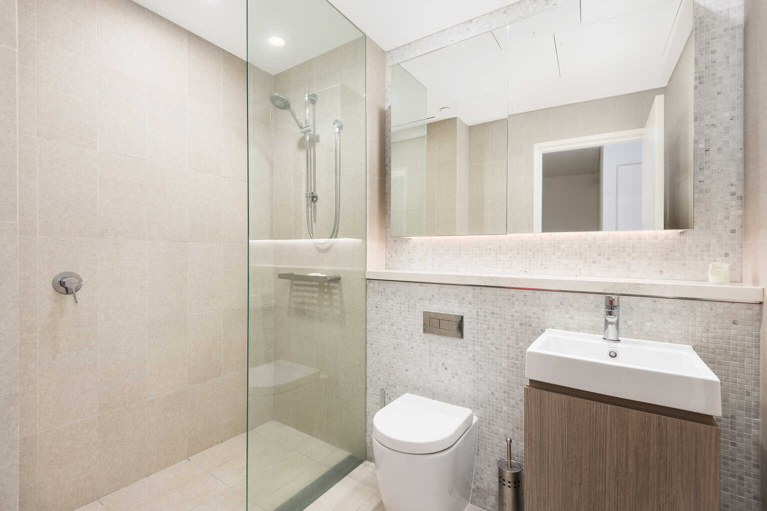 217/225 Pacific Highway North Sydney