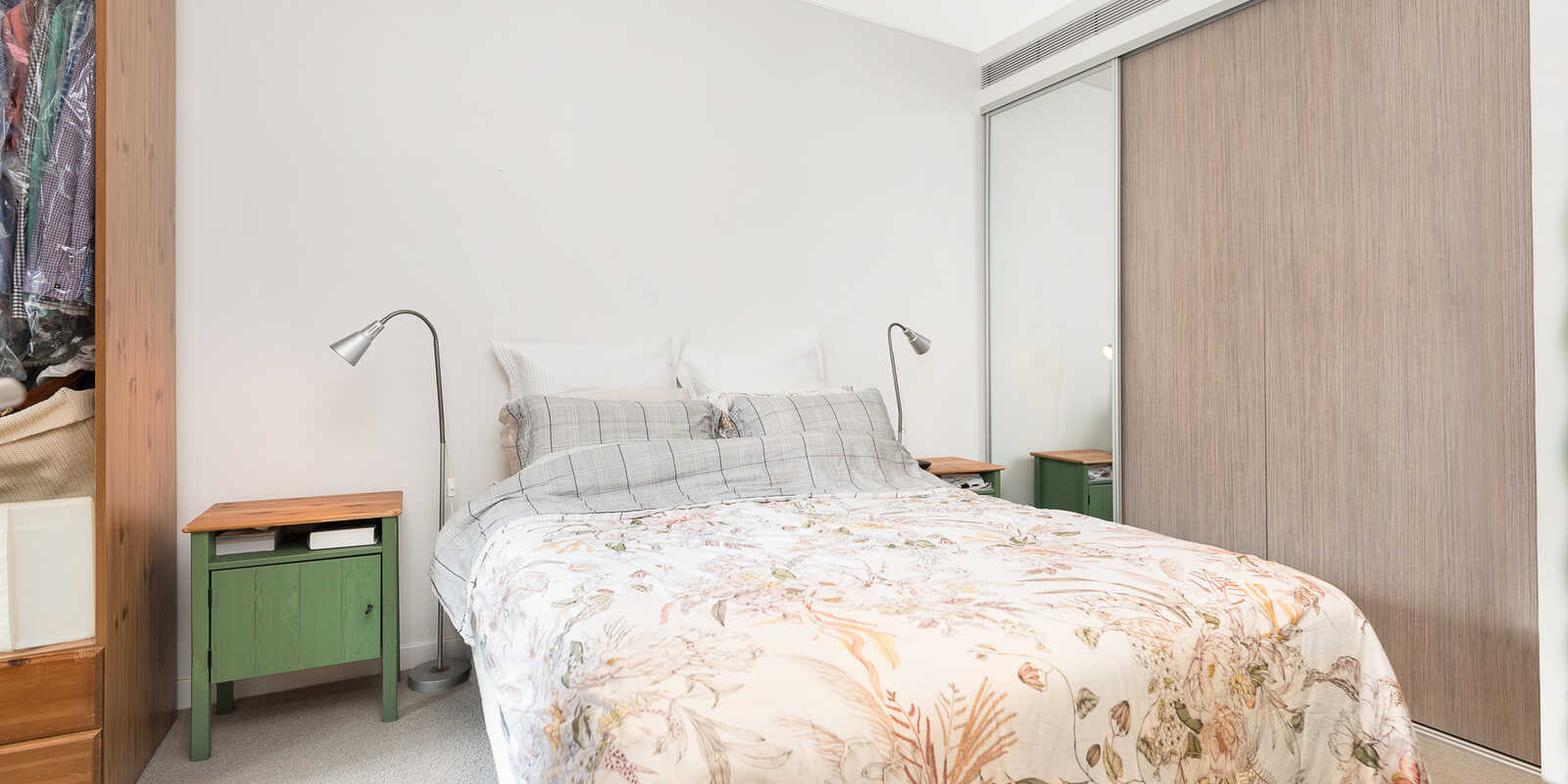 217/225 Pacific Highway North Sydney