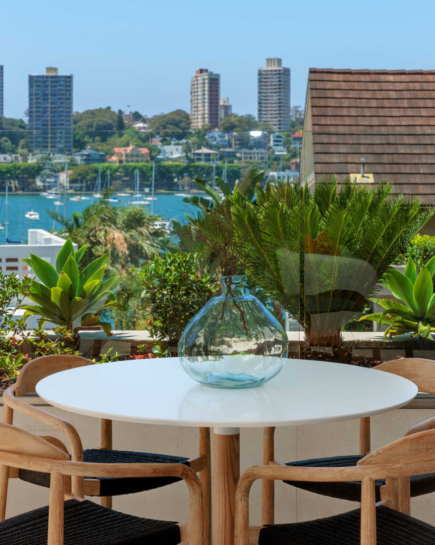 1&2/11a  Billyard Avenue Elizabeth Bay, Bay - Thumbnail 3